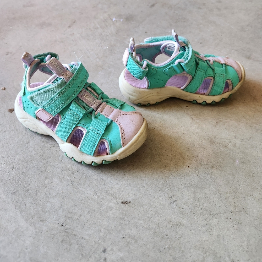 Cat & Jack teal and purple water shoes